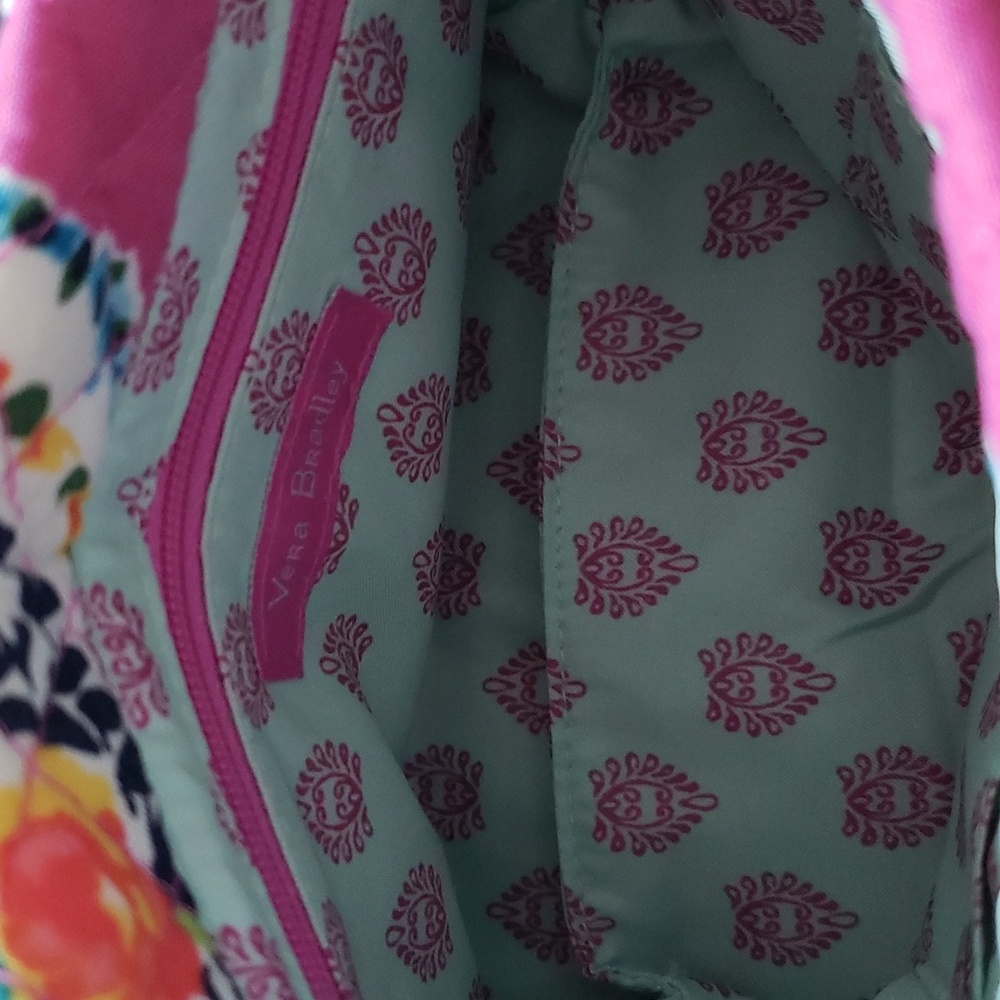 Vera Bradley Carson RFID Mini Crossbody Wildflower Paisley Retired Pattern - Picture 4 of 9